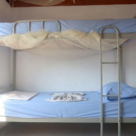 Beloi Atauro Dive Resort Backpackers Hostel מראה חיצוני תמונה