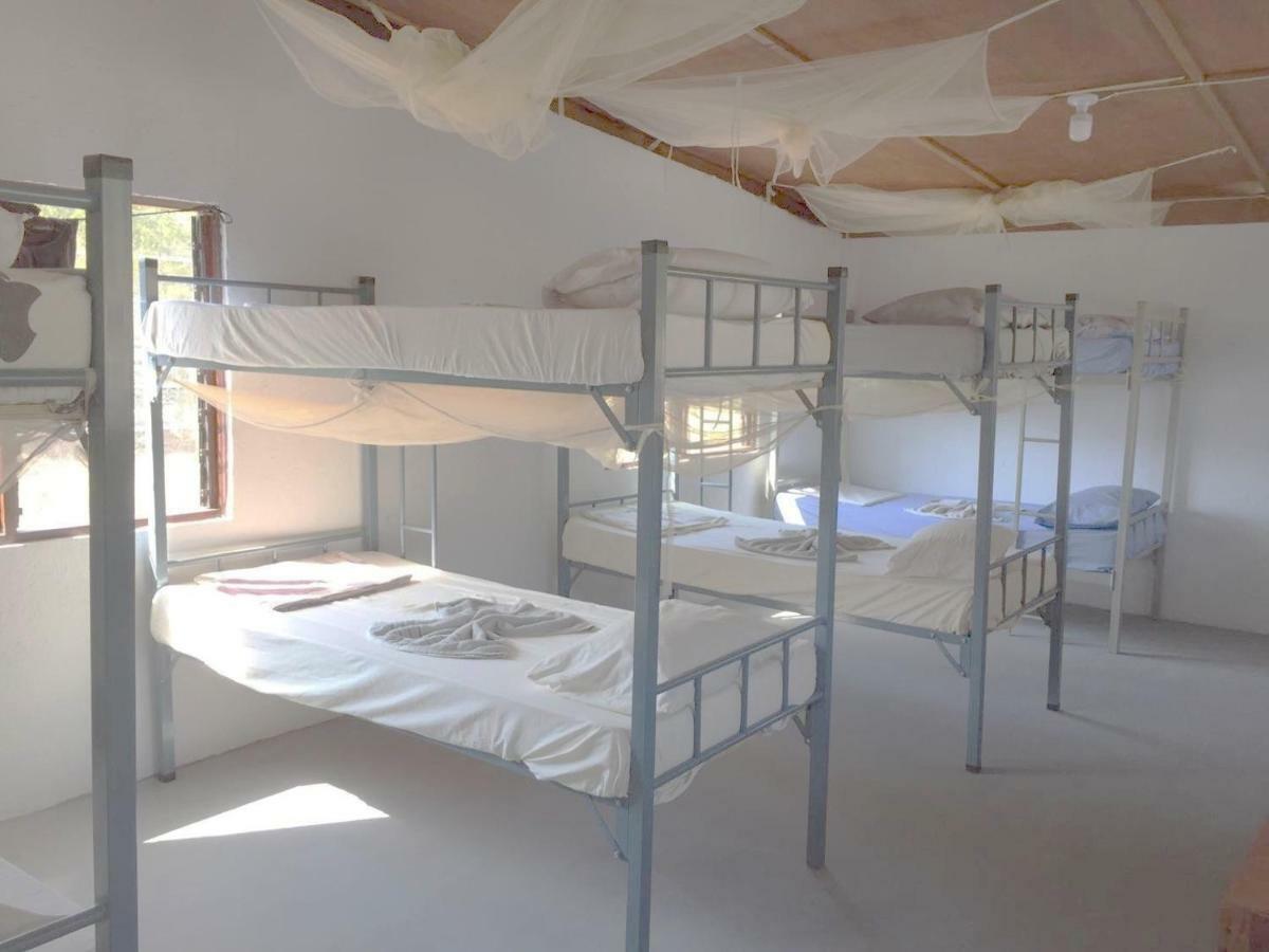 Beloi Atauro Dive Resort Backpackers Hostel מראה חיצוני תמונה